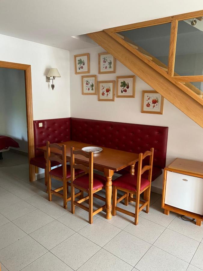 Chalet Janet Erts Luaran gambar